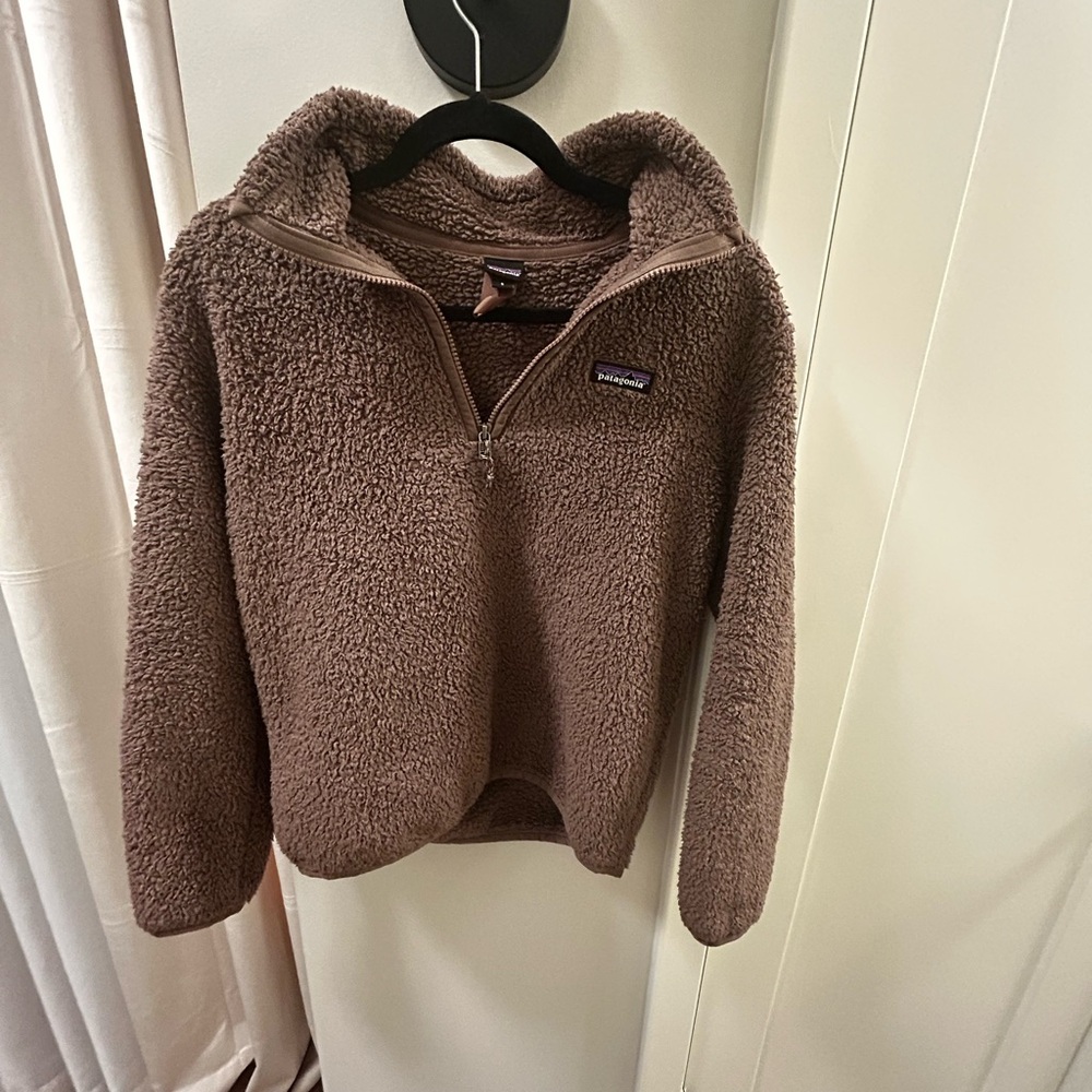Patagonia women’s fleece jacket. Size small